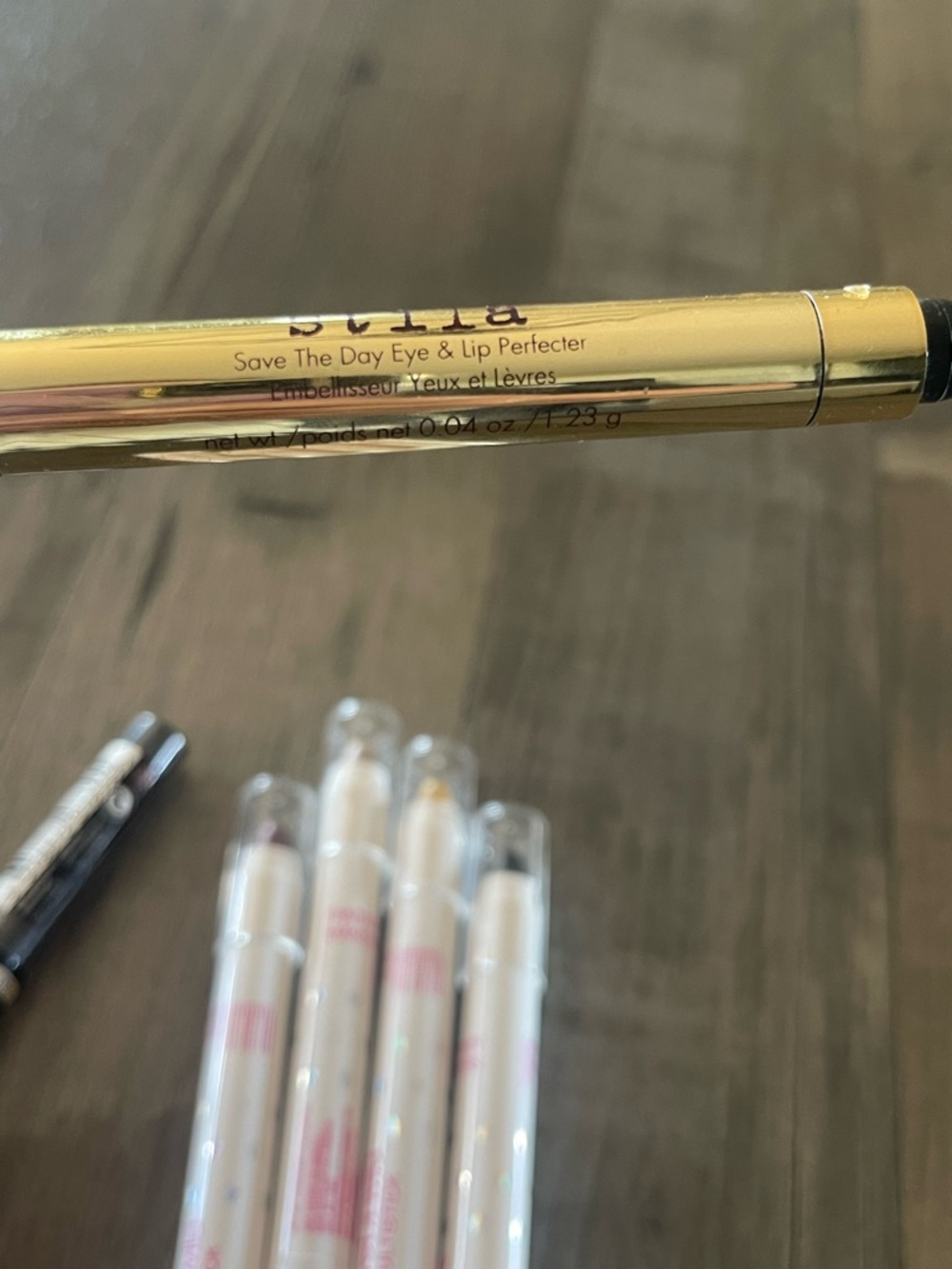 Makeup Bundle - Picture 8 of 8